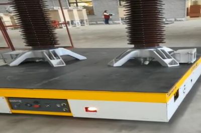 無(wú)軌電動(dòng)車